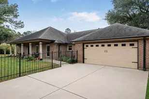 714 Quail Hollow Dr, Huntsville, TX 77340 - Photo 3