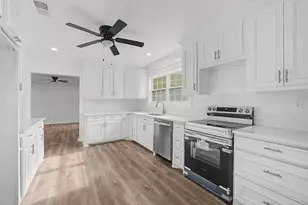 9216 US Hwy 69 S, Warren, TX 77664 - Photo 11