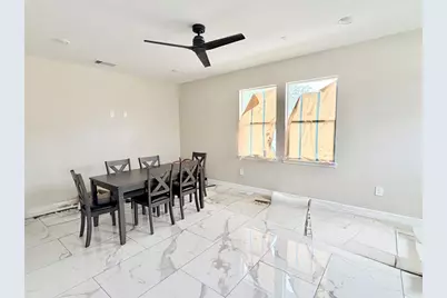 9303 Noel Street, Houston, TX 77033 - Photo 5