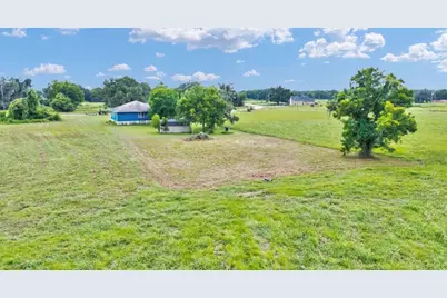 1226 Frontier Trail, Angleton, TX 77515 - Photo 29