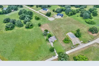 1226 Frontier Trail, Angleton, TX 77515 - Photo 41