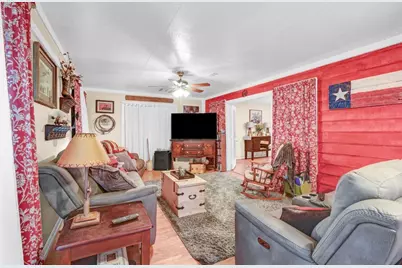 1226 Frontier Trail, Angleton, TX 77515 - Photo 9
