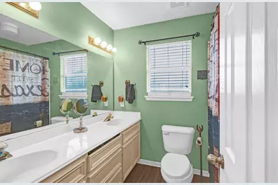 1226 Frontier Trail, Angleton, TX 77515 - Photo 11