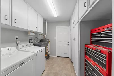 209 Summit Drive, Conroe, TX 77303 - Photo 17