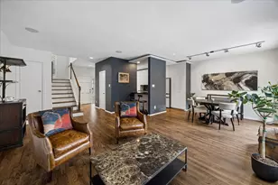 701 Bering Dr, Houston, TX 77057 - Photo 9