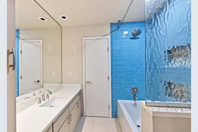5000 Bayard Lane, Houston, TX 77006 - Photo 21
