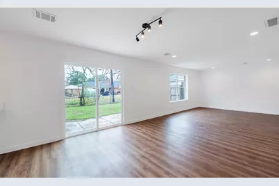 11703 N Perry Avenue, Houston, TX 77071 - Photo 11