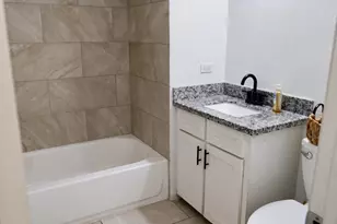 4031 Castor St, Houston, TX 77022 - Photo 7