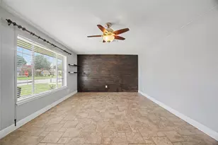 8330 Springtime Ln, Houston, TX 77075 - Photo 17