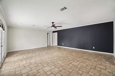 8330 Springtime Lane, Houston, TX 77075 - Photo 7