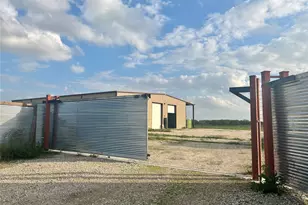 36847 Richard Frey 2-8 Rd, Hempstead, TX 77445 - Photo 3