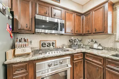 307 W Hufsmith Road, Tomball, TX 77375 - Photo 19
