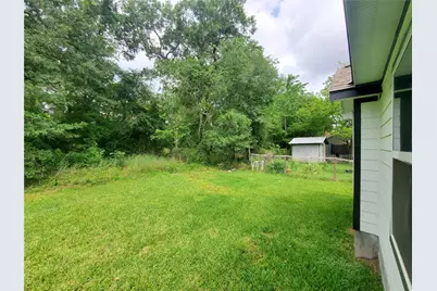 1306 N 9th Street, Conroe, TX 77301 - Photo 45