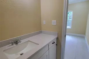 1306 N 9th St, Conroe, TX 77301 - Photo 37