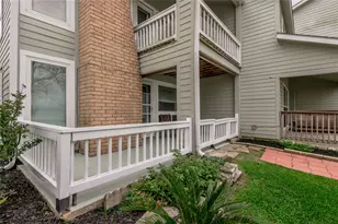 400 Echo Ln, Livingston, TX 77351 - Photo 15
