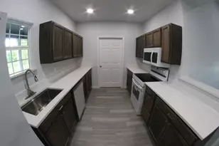 450 Governor Hogg Dr, Point Blank, TX 77364 - Photo 5