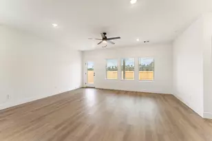 15753 Garden Ridge Dr, Montgomery, TX 77316 - Photo 17