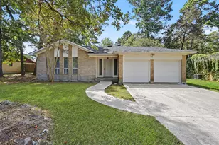 132 Red Oak Ln, Conroe, TX 77304 - Photo 1