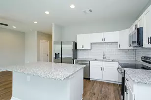 14010 Longstreet Building 16, Willis, TX 77318 - Photo 9