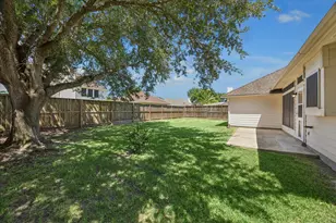 3419 Glastonbury Dr, Pearland, TX 77581 - Photo 5