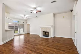 3419 Glastonbury Dr, Pearland, TX 77581 - Photo 7