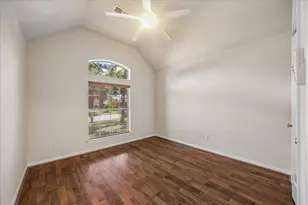 3419 Glastonbury Dr, Pearland, TX 77581 - Photo 19