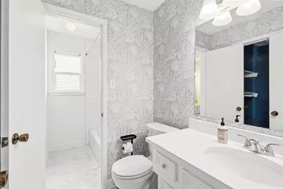 1219 Sealy Street, Galveston, TX 77550 - Photo 31