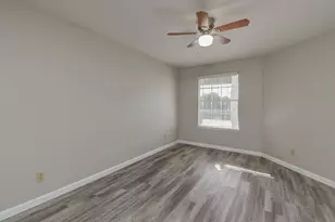 8787 Brae Acres Rd, Houston, TX 77074 - Photo 21