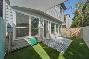 8808 Ashbloom Ln, Houston, TX 77080 - Photo 19