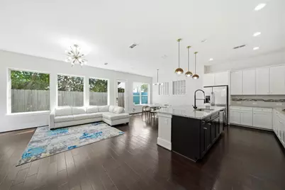 8808 Ashbloom Lane, Houston, TX 77080 - Photo 7