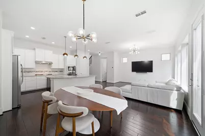 8808 Ashbloom Lane, Houston, TX 77080 - Photo 9