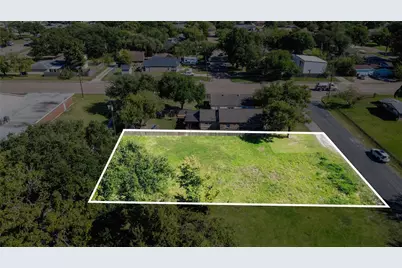 2110 4th Avenue North Avenue N, Texas City, TX 77590 - Photo 5