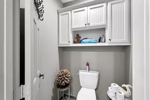 205 Padre Island, Crystal Beach, TX 77650 - Photo 27