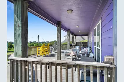 205 Padre Island, Crystal Beach, TX 77650 - Photo 11