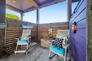 205 Padre Island, Crystal Beach, TX 77650 - Photo 13