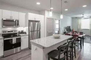 13958 Cottingham Rd, Houston, TX 77048 - Photo 3