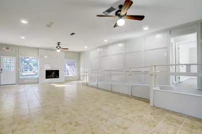 200 Broken Bough Lane, Conroe, TX 77304 - Photo 5