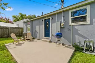 7717 Scanlock St, Houston, TX 77012 - Photo 31