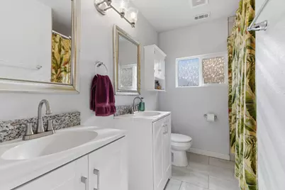 7717 Scanlock Street, Houston, TX 77012 - Photo 19