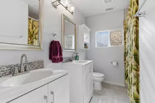 7717 Scanlock St, Houston, TX 77012 - Photo 19
