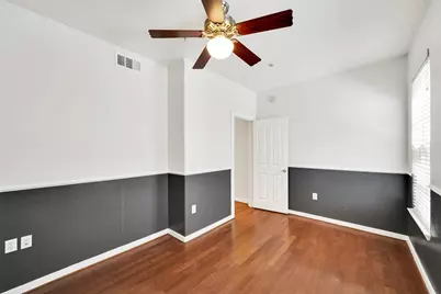 2216 Chenevert Street #6, Houston, TX 77003 - Photo 9