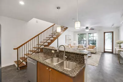 2216 Chenevert Street #6, Houston, TX 77003 - Photo 3