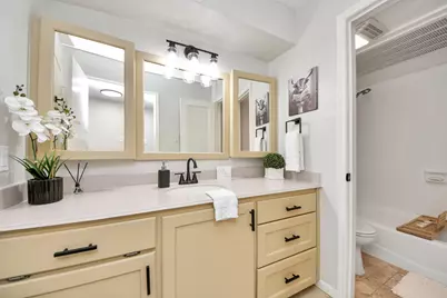 18209 Vinland Drive, Houston, TX 77058 - Photo 11