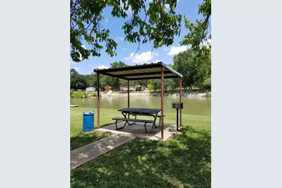 20 Shannon Street, Huntsville, TX 77320 - Photo 27