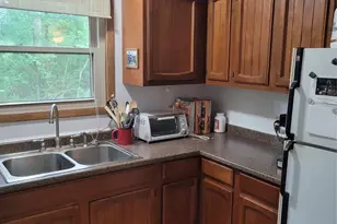 20 Shannon St, Huntsville, TX 77320 - Photo 9