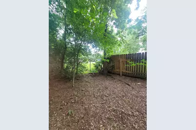 20 Shannon Street, Huntsville, TX 77320 - Photo 25