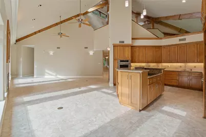 16621 Hereford Drive, Tomball, TX 77377 - Photo 13