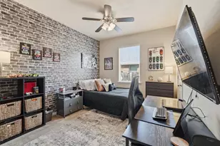 102 Springshed Pl, Montgomery, TX 77316 - Photo 17