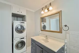 726 E 26th St, Houston, TX 77009 - Photo 39