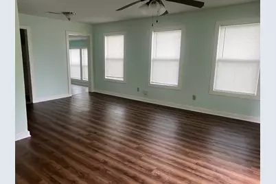 1519 W 8th Street, Freeport, TX 77541 - Photo 3